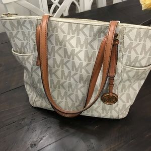 Michael Kors purse